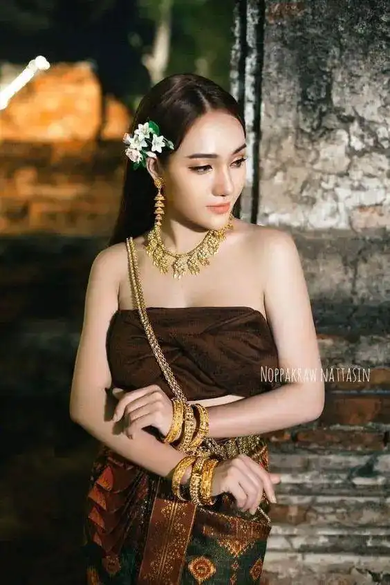 100元缅甸旅游服务_缅甸美女导游推荐_缅甸旅游攻略