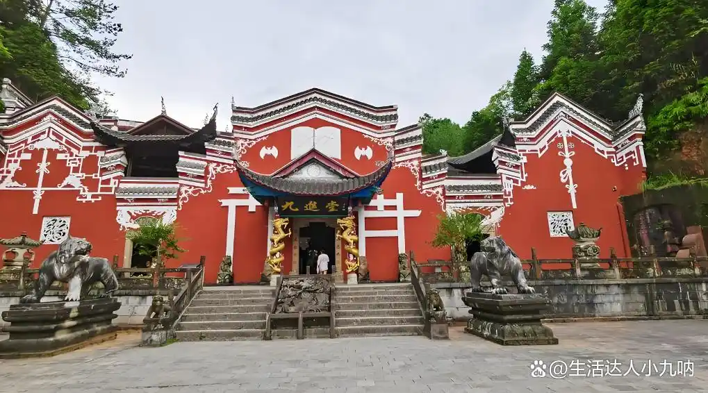 恩施旅游攻略详细_恩施大峡谷屏山峡谷腾龙洞旅游_湖北恩施旅游攻略