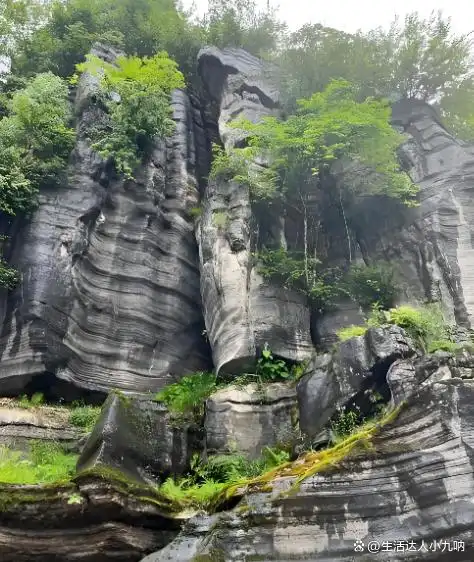 恩施大峡谷屏山峡谷腾龙洞旅游_湖北恩施旅游攻略_恩施旅游攻略详细
