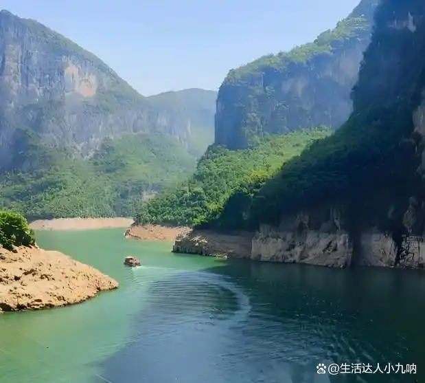恩施大峡谷屏山峡谷腾龙洞旅游_恩施旅游攻略详细_湖北恩施旅游攻略