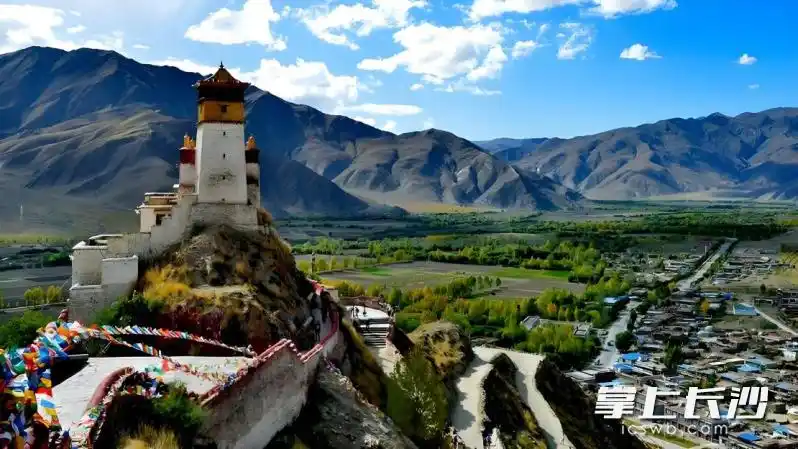 西藏旅游黄金季节_长沙到拉萨火车旅游攻略_坐火车去拉萨旅游攻略