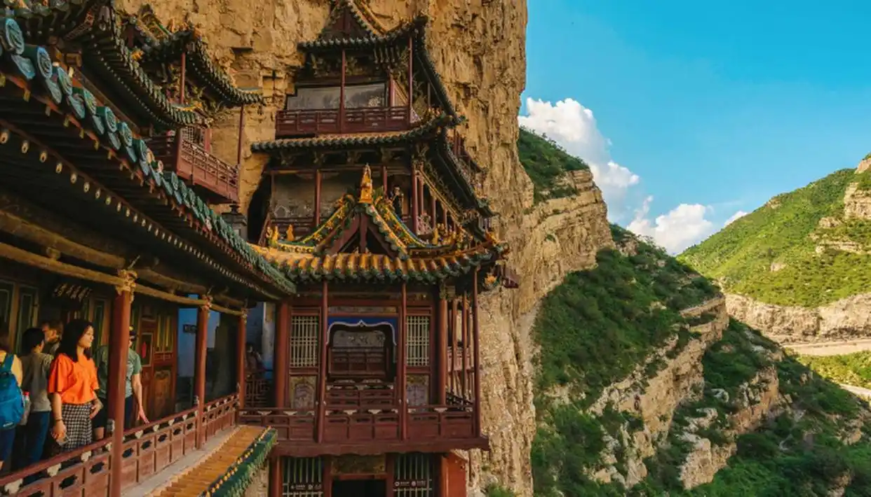 天峰岭云海观赏指南_悬空寺和恒山旅游攻略_恒山悬空寺旅游攻略