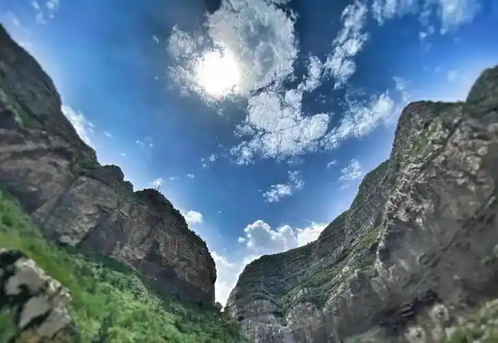 天峰岭云海观赏指南_悬空寺和恒山旅游攻略_恒山悬空寺旅游攻略