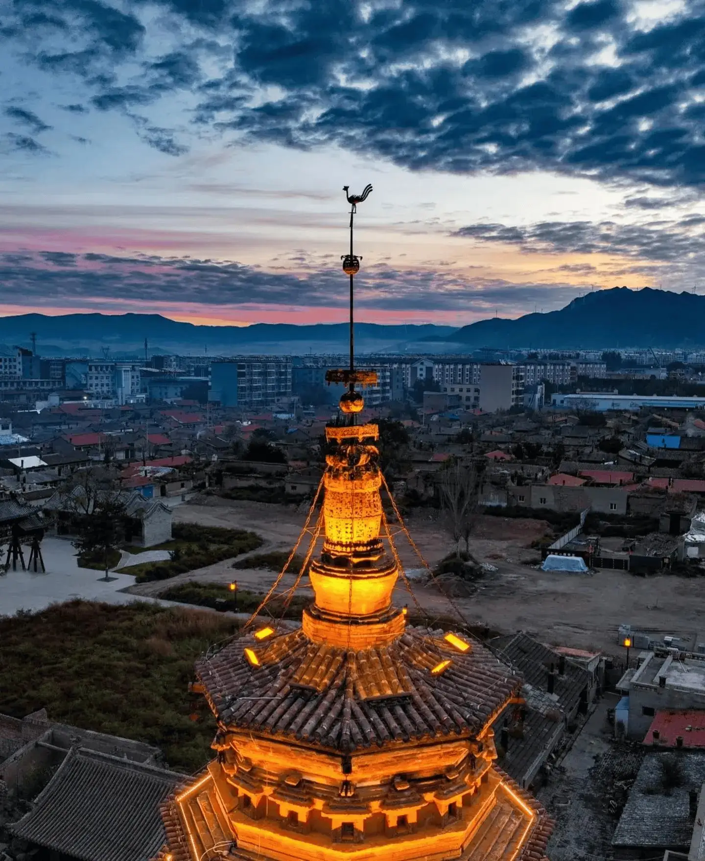 恒山悬空寺参观指南_浑源古城旅游攻略_浑源旅游攻略