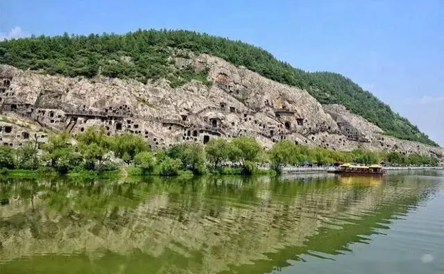 龙门石窟旅游攻略_洛阳十大必玩景点_洛阳旅游攻略2026