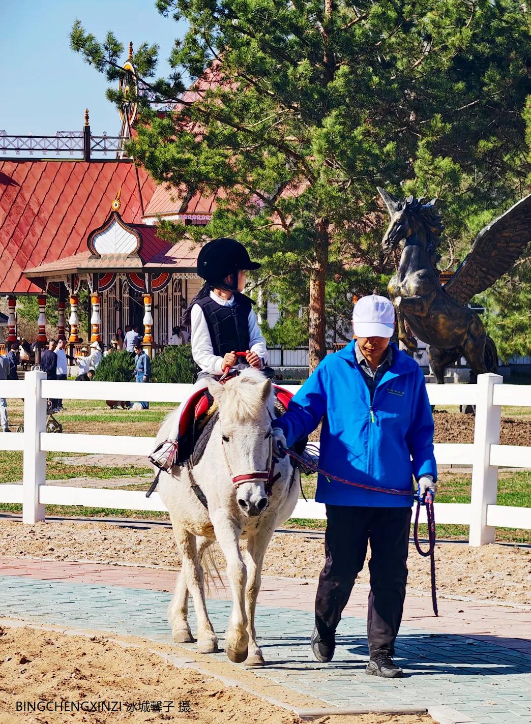 伏尔加庄园旅游攻略_冰城春日伏尔加庄园游玩体验_哈尔滨伏尔加庄园五一开园记