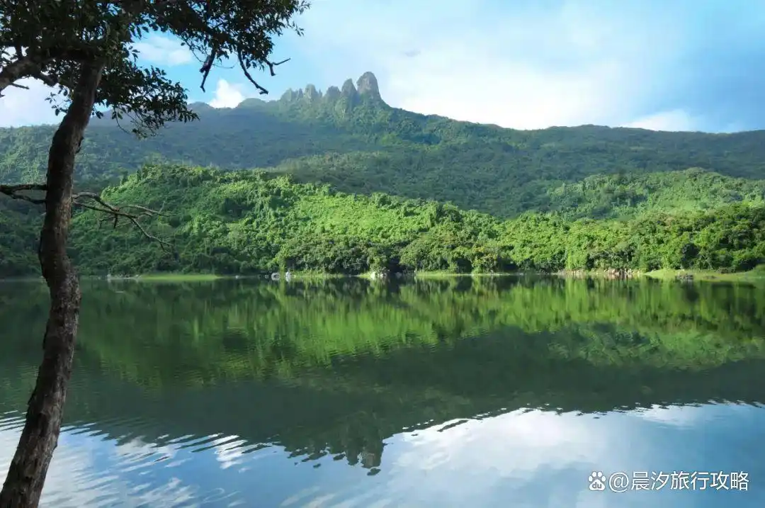 海南中线景点介绍_海南中线旅游路线_海南白沙县旅游攻略