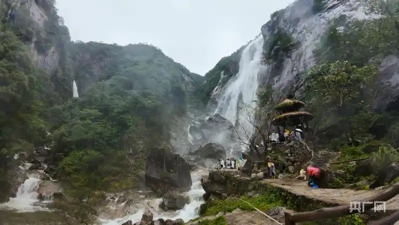 婺源暑期避暑游_高铁直达婺源旅游攻略_上海到江西婺源旅游攻略