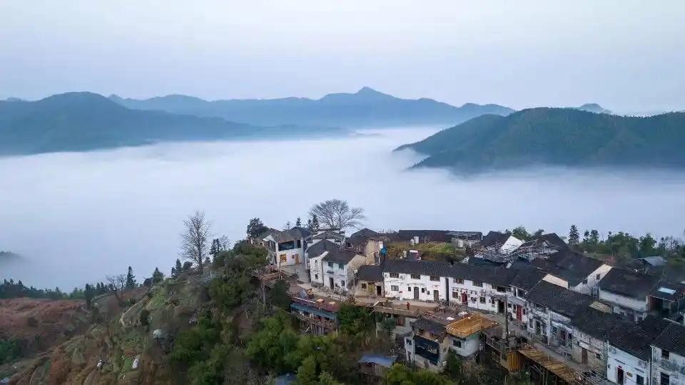 黄山宏村屯溪旅游攻略_黄山古村落攻略_宏村西递旅游线路