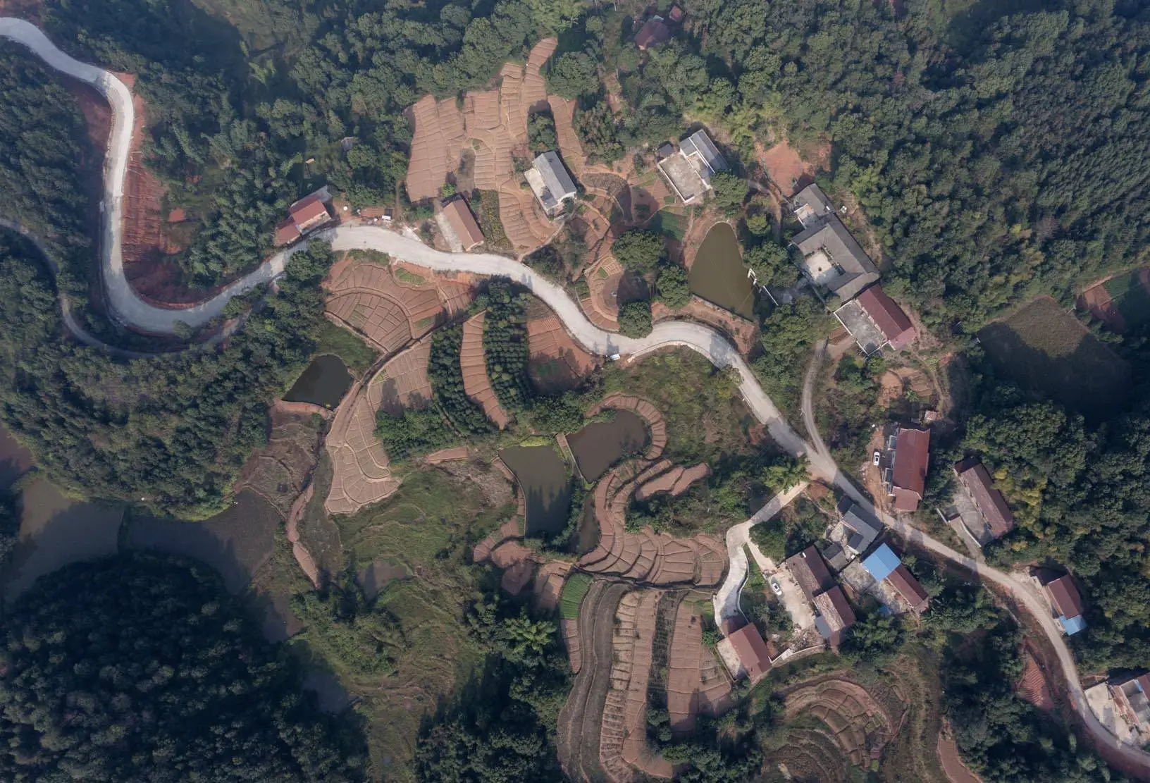 自贡旅游必去景点_自贡恐龙博物馆荣县大佛_自贡旅游攻略