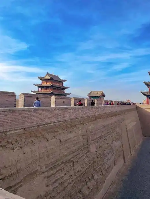 嘉峪关旅游攻略_嘉峪关天旅游攻略_嘉峪关景点介绍