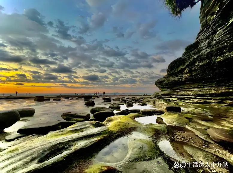 五彩滩日出摄影攻略_涠洲岛火山地质公园_广西涠洲岛旅游攻略