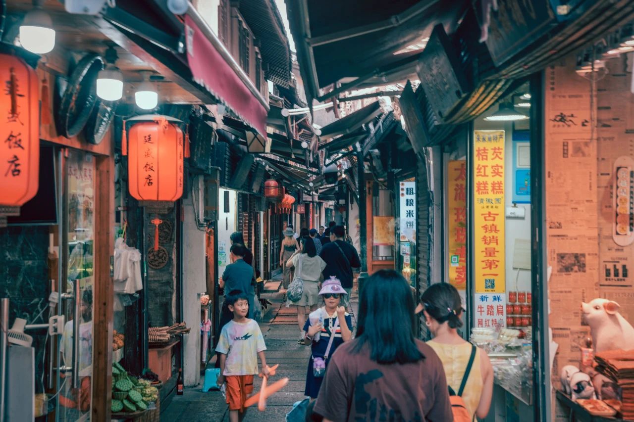 朱家角古镇旅游攻略_上海朱家角景区两日旅游攻略_朱家角古镇一日游路线