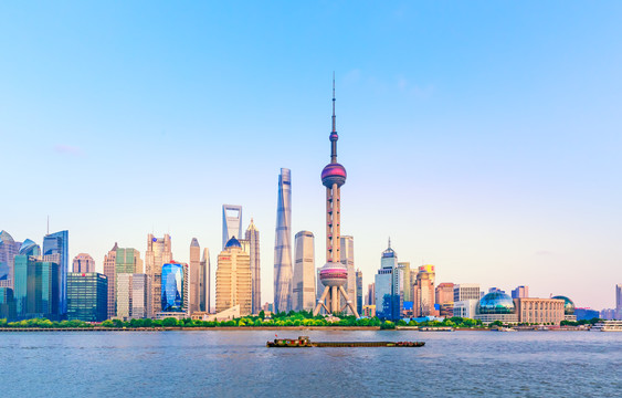 云南小城外滩风光_上海外滩历史文化街区游览指南_上海夜景旅游攻略