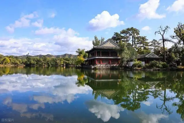 河北秦皇岛旅游攻略_河北旅游攻略_承德避暑山庄旅游攻略