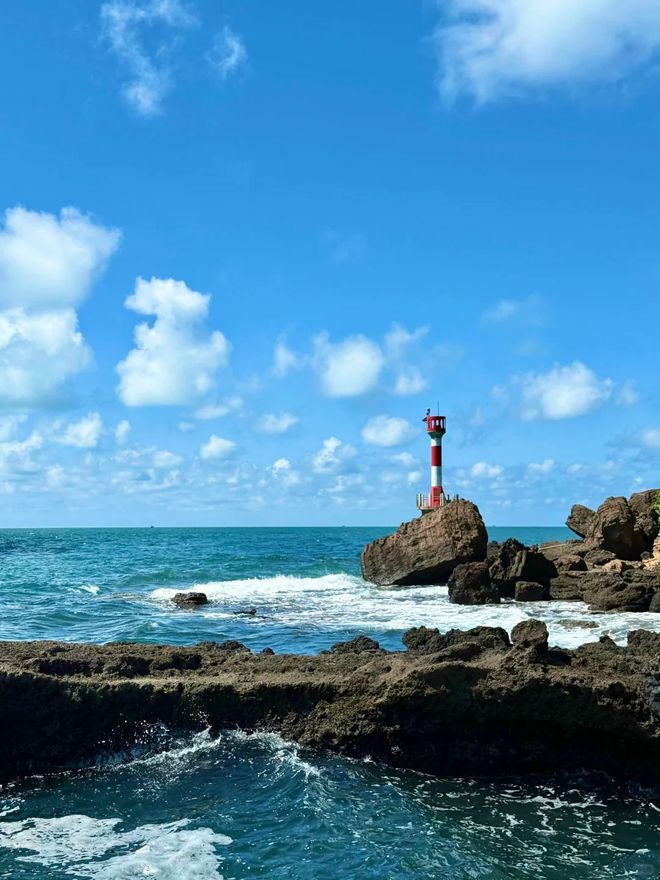 涠洲岛八天七晚行程攻略_十大景点深度游_广西涠洲岛旅游攻略