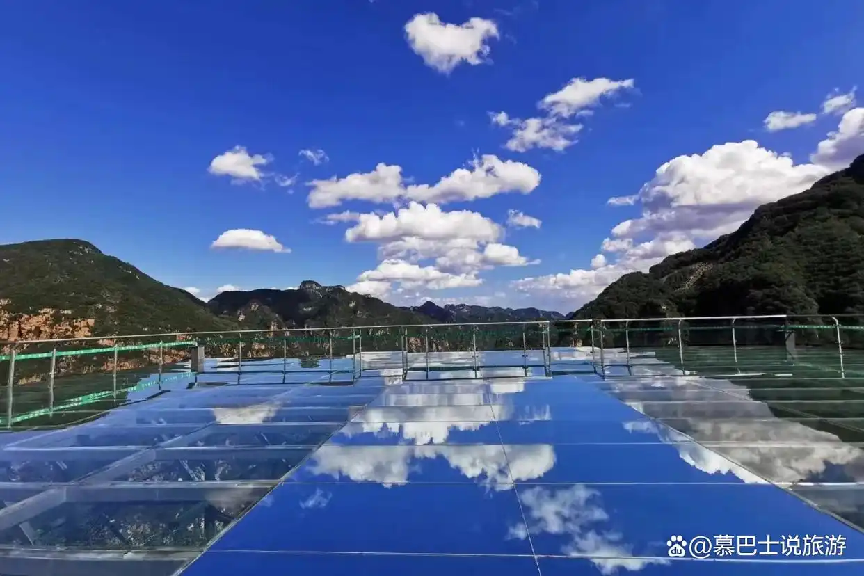 慕巴士天云山玻璃桥攻略_北京平谷天云山旅游攻略_平谷天云山旅游攻略