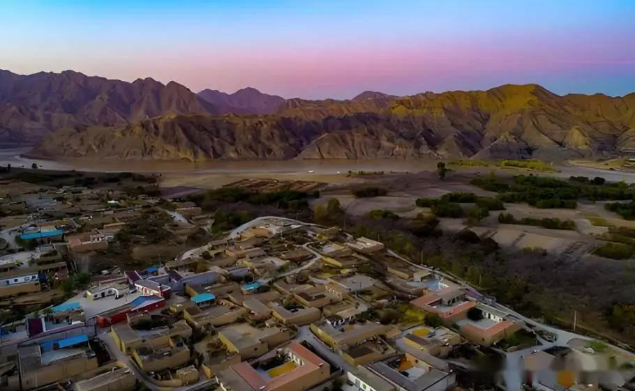 宁夏中卫旅游攻略_中卫通湖草原旅游攻略_宁夏中卫十大必去景点