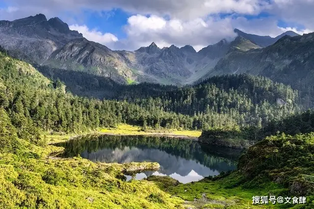 张家口旅游攻略_张家口滑雪旅游攻略_大境门长城景区