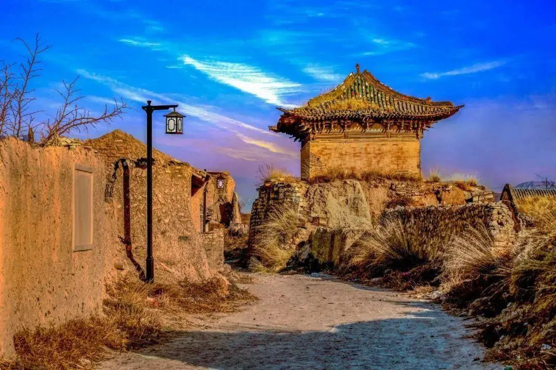 张家口滑雪旅游攻略_张家口古长城景点_张家口旅游景点