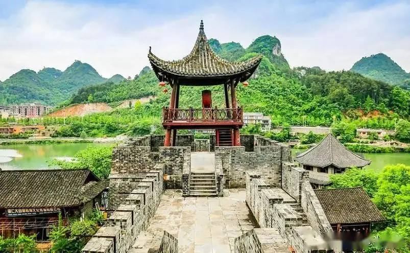 铜仁旅游攻略_铜仁十大必玩景点_梵净山旅游攻略