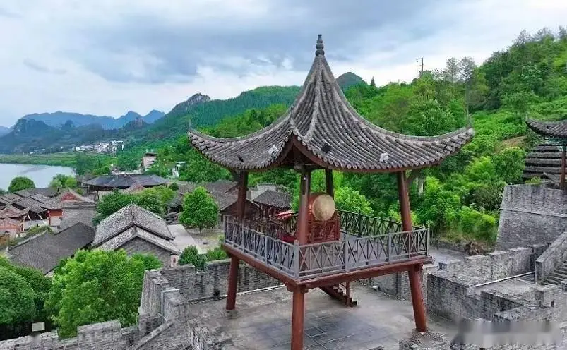 梵净山旅游攻略_铜仁十大必玩景点_铜仁旅游攻略
