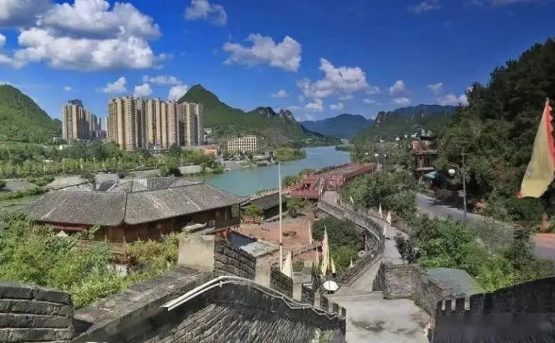 铜仁旅游攻略_铜仁十大必玩景点_梵净山旅游攻略