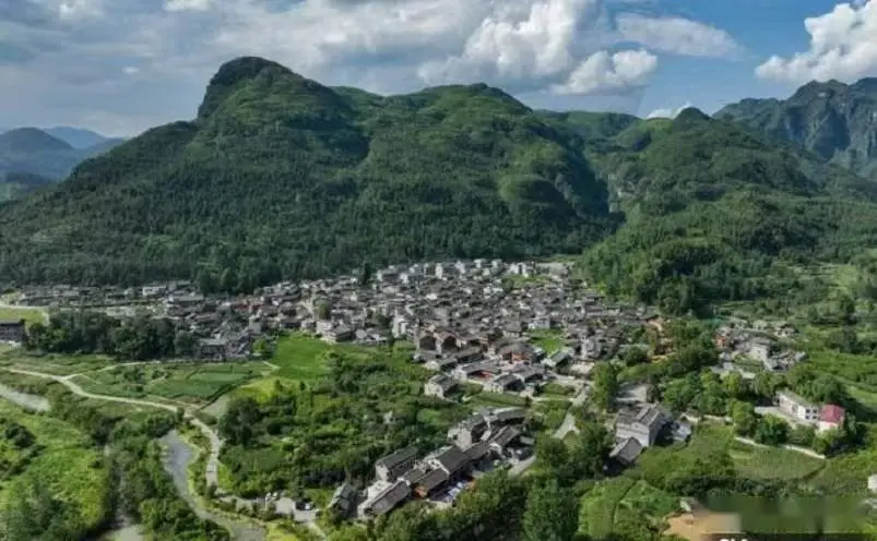 铜仁旅游攻略_铜仁十大必玩景点_梵净山旅游攻略