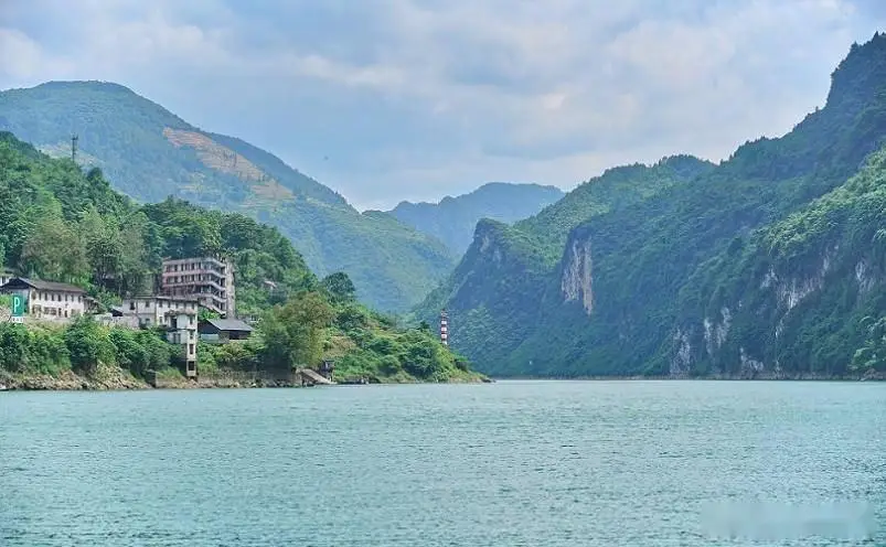 梵净山旅游攻略_铜仁旅游攻略_铜仁十大必玩景点