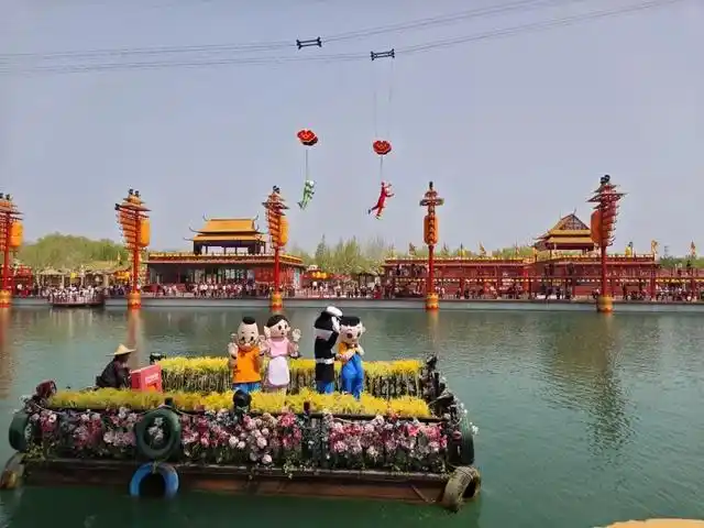 孔府孔庙孔林文化体验_济宁五一旅游攻略_济宁微山湖旅游攻略