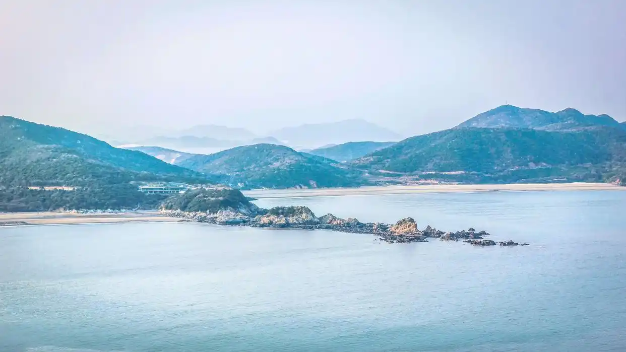 舟山在哪里 旅游攻略_舟山自驾游攻略_普陀山朱家尖东极岛旅游