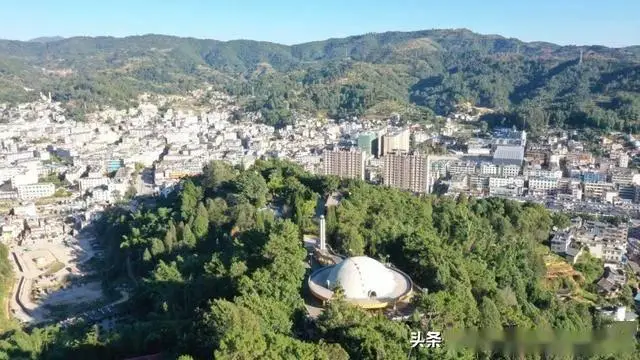 墨江旅游攻略_墨江双胞胎节攻略_云南双子之城旅游攻略