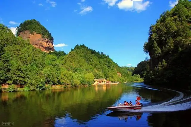 麦积山石窟景点介绍_天水旅游攻略_天水到甘南旅游攻略