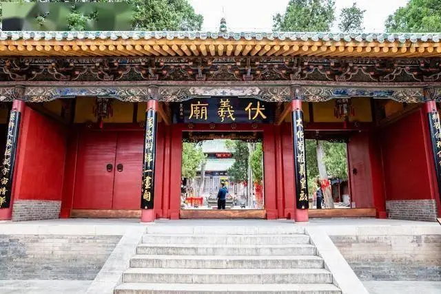 麦积山石窟景点介绍_天水到甘南旅游攻略_天水旅游攻略
