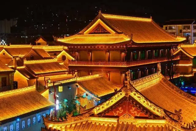 麦积山石窟景点介绍_天水到甘南旅游攻略_天水旅游攻略