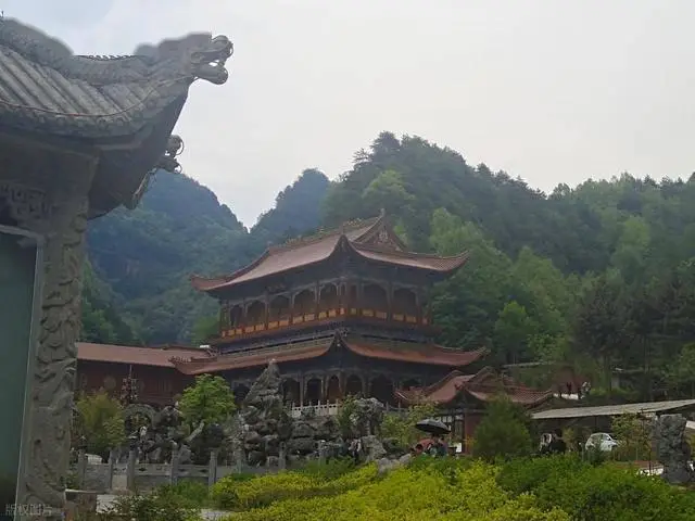 天水到甘南旅游攻略_麦积山石窟景点介绍_天水旅游攻略
