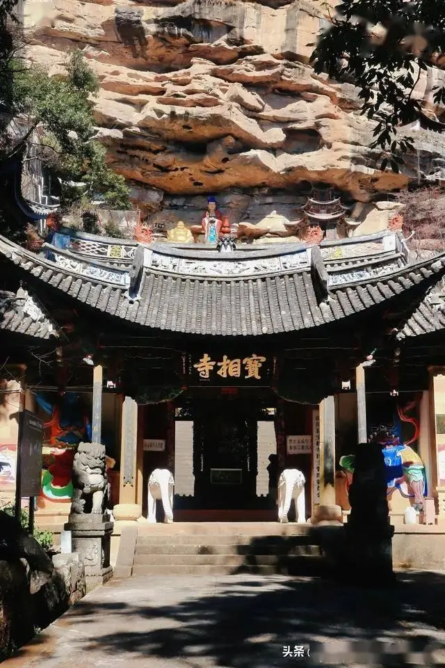 石宝山石窟旅游指南_剑川沙溪古镇旅游攻略_剑川古城旅游攻略