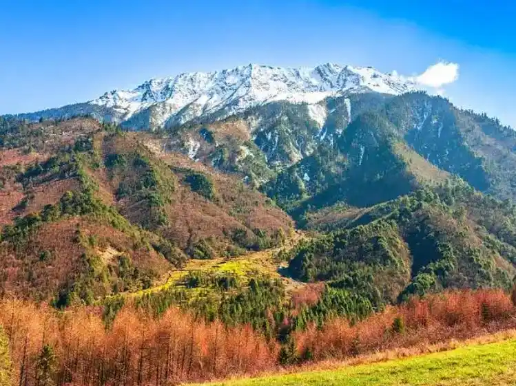 神木垒旅游攻略_神木垒自然景观_神木垒旅游攻略