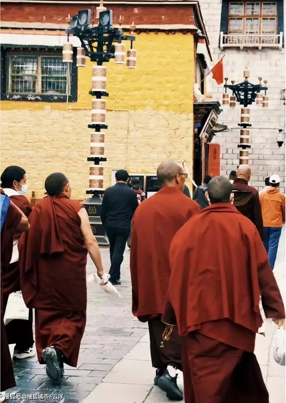 西藏跟团游攻略_西藏+旅游+攻略+论坛_去拉萨5000元旅游