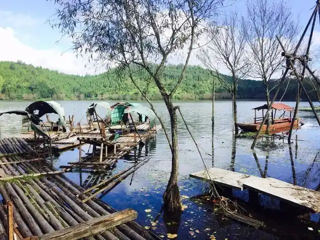 腾冲8月份旅游攻略_腾冲和顺古镇旅游攻略_热海火山地热景区游玩指南
