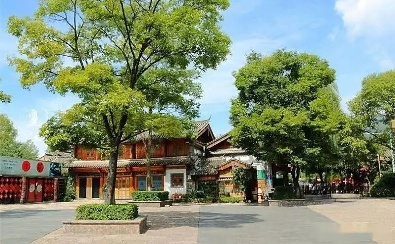 丽江到香格里拉旅游攻略_丽江古城旅游攻略_丽江十大必玩景点