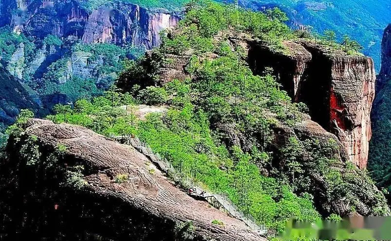 丽江十大必玩景点_丽江到香格里拉旅游攻略_丽江古城旅游攻略