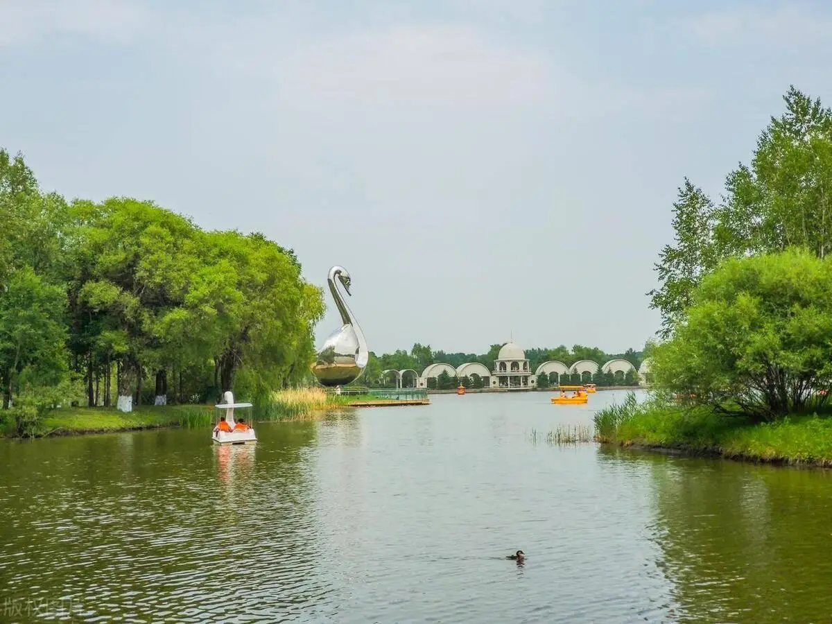 黑龙江省大庆旅游攻略_黑龙江旅游景点排名前十_哈尔滨冰雪大世界旅游攻略
