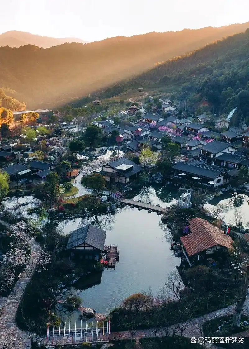 上饶十大景点推荐_三清山十一旅游攻略_三清山婺源篁岭旅游攻略