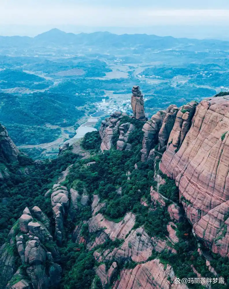三清山十一旅游攻略_三清山婺源篁岭旅游攻略_上饶十大景点推荐