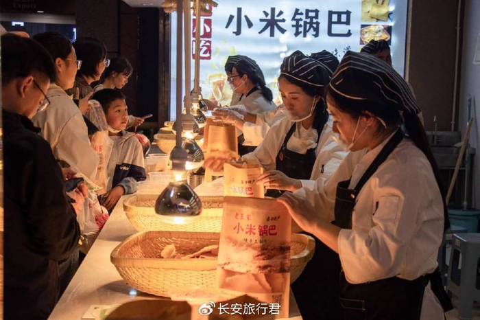 国庆陕西黄河壶口瀑布旅游攻略_十月去壶口瀑布旅游攻略_壶口瀑布陕西侧演出时间表