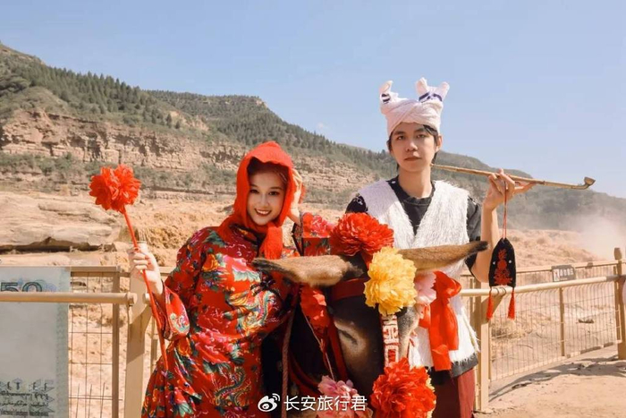 国庆陕西黄河壶口瀑布旅游攻略_壶口瀑布陕西侧演出时间表_十月去壶口瀑布旅游攻略