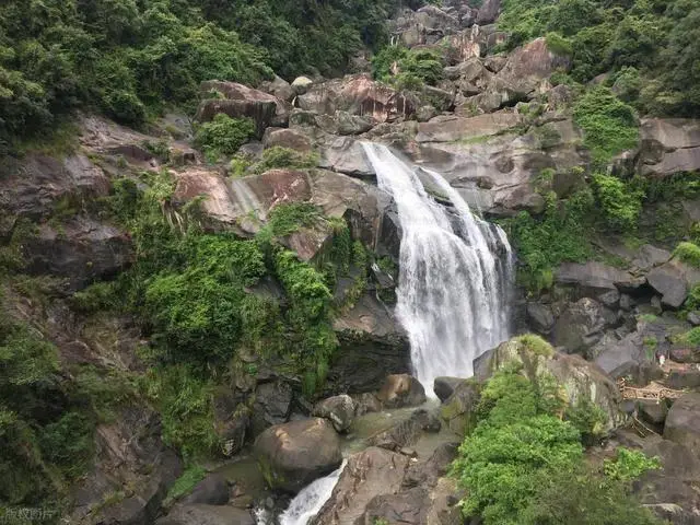湄洲岛妈祖祖庙_莆田菜溪岩旅游攻略_莆田旅游攻略