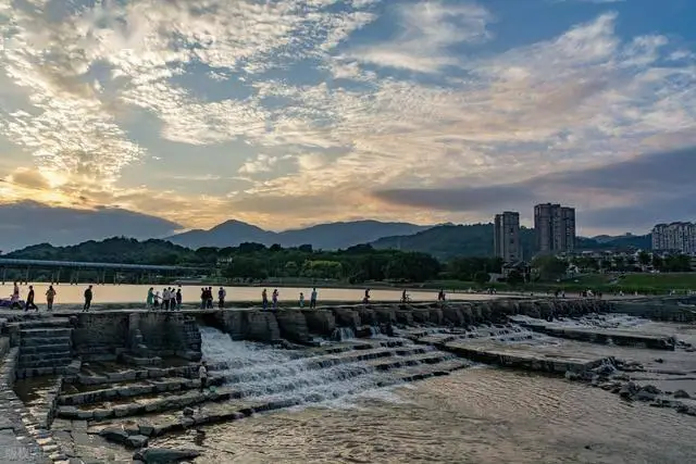 莆田旅游攻略_莆田菜溪岩旅游攻略_湄洲岛妈祖祖庙