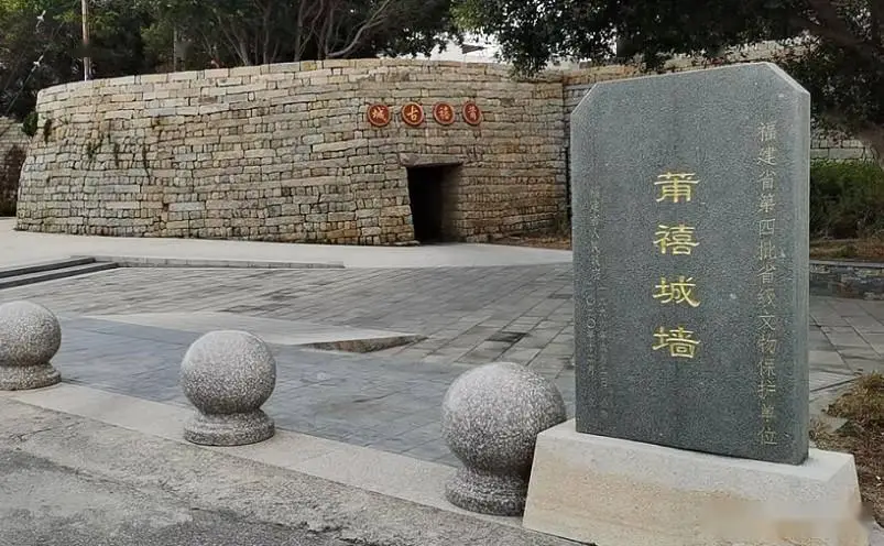 莆田九鲤湖景点介绍_莆田菜溪岩旅游攻略_九鲤湖旅游攻略